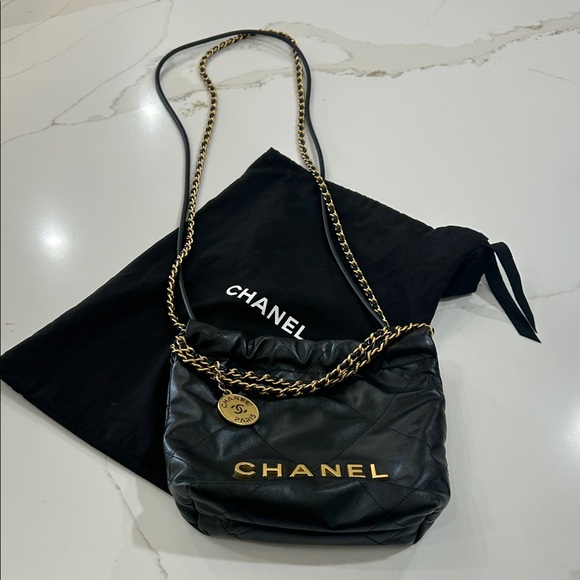 Chanel Black mini 22 Crossbody Bag with Gold Accents - Picture 1 of 8